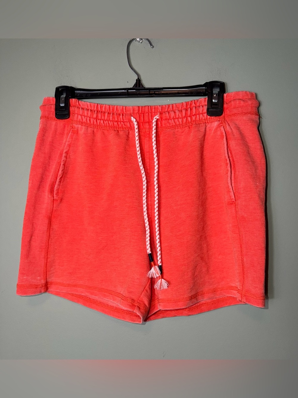Sunnyside by Sundry Women’s Coral Drawstring Terry Shorts Small